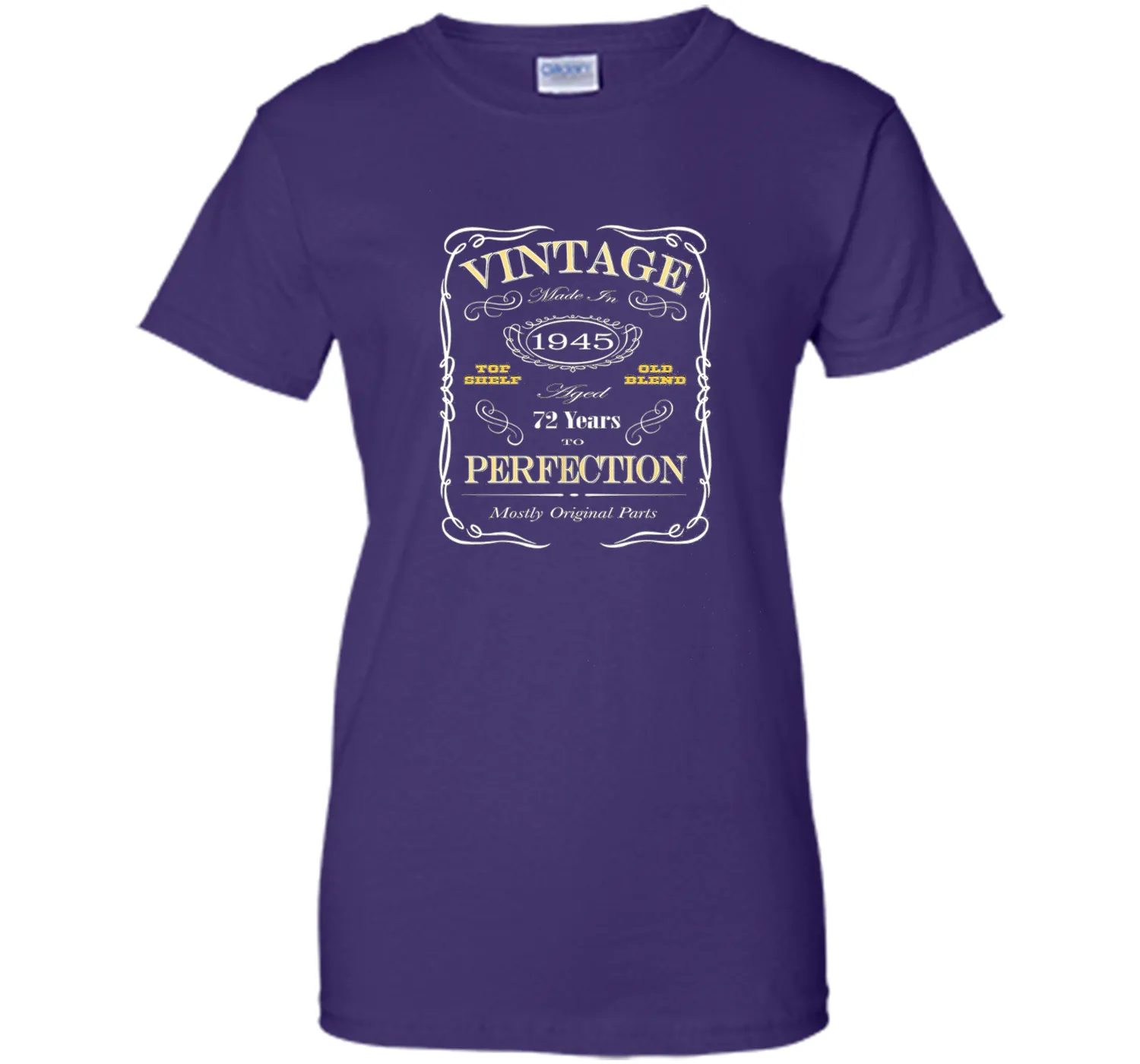 72nd Birthday Gift T-Shirt - Born In 1945 Vintage Style