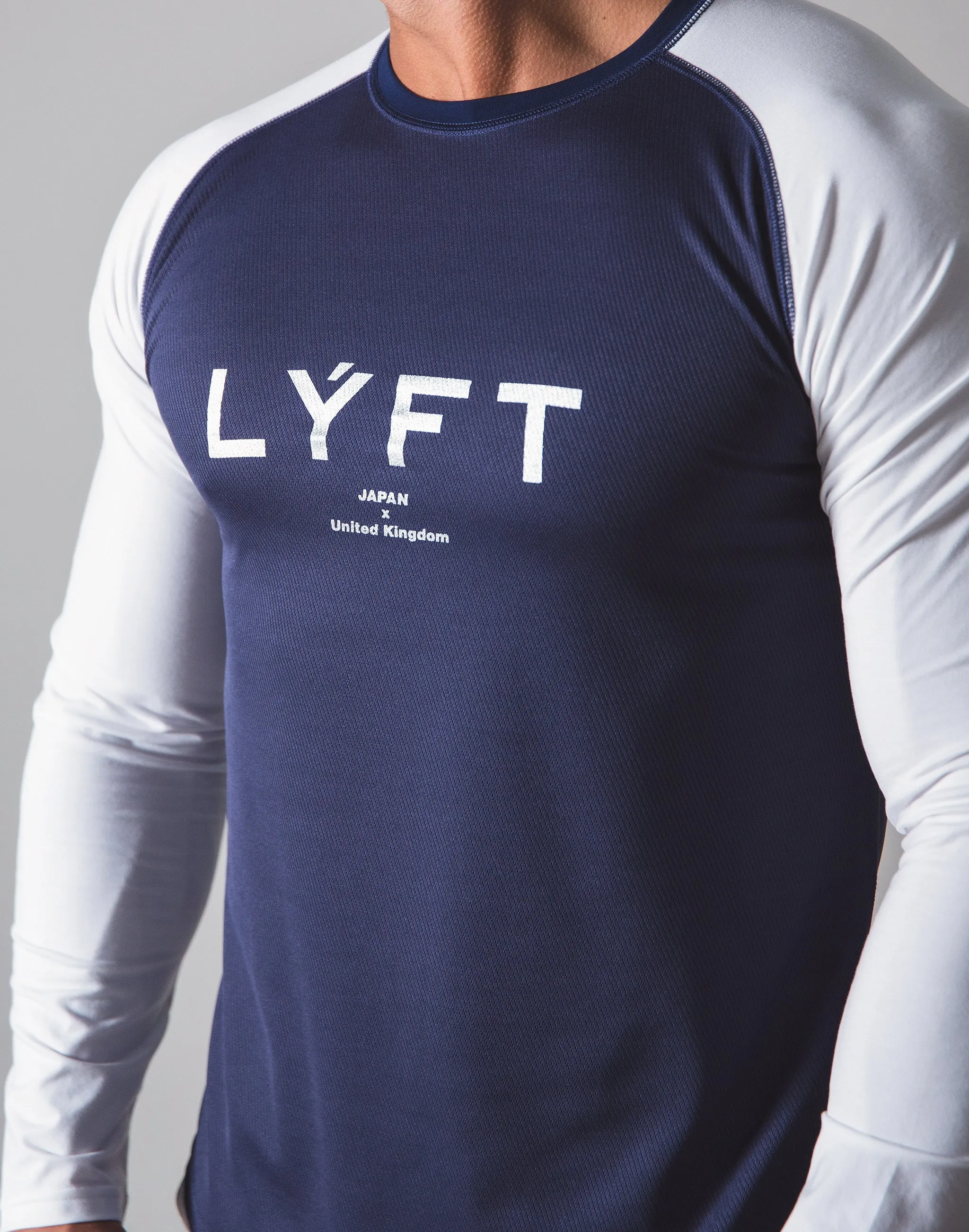 Combi Mesh Training Long Sleeve v2 - Navy