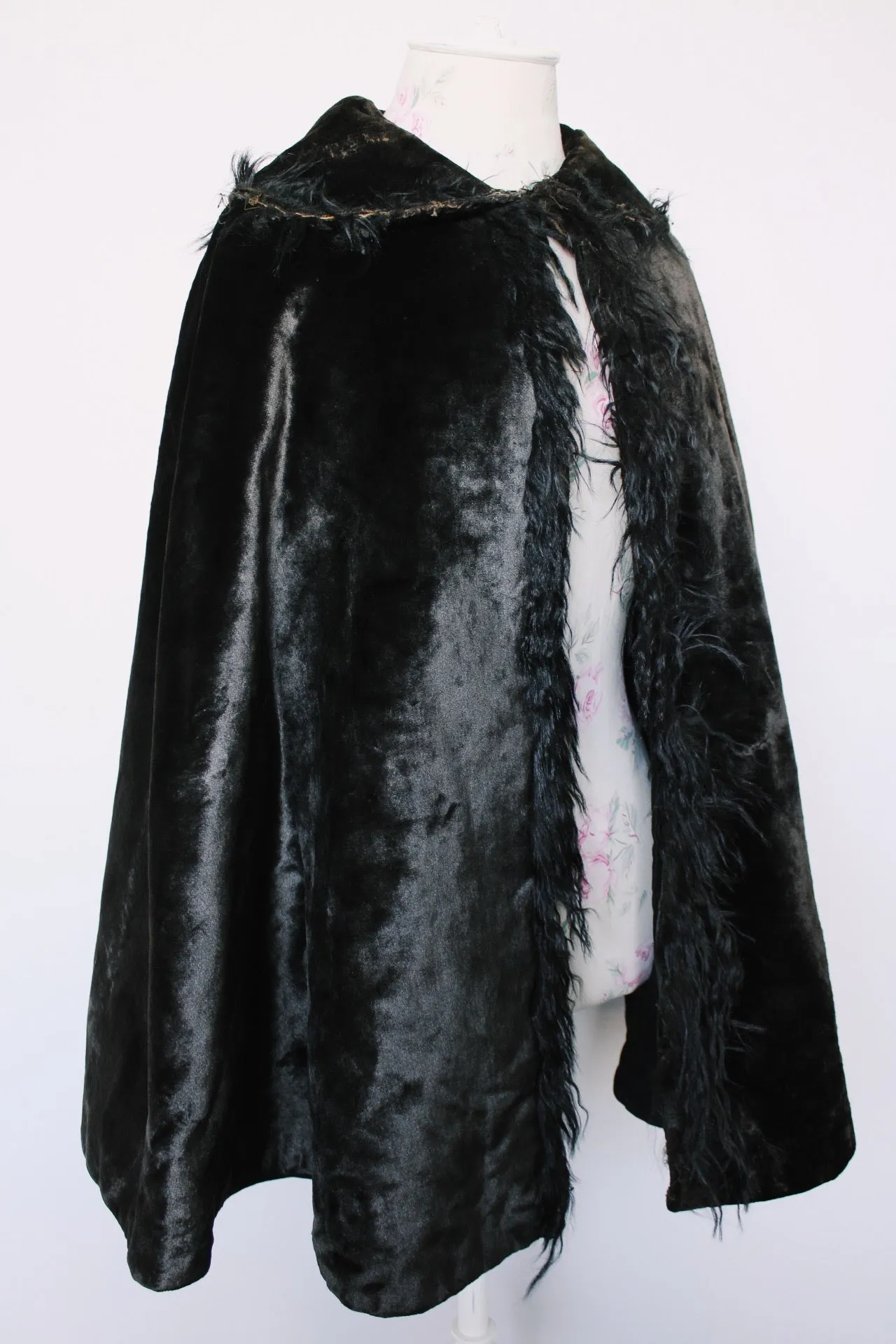 Fur Cape