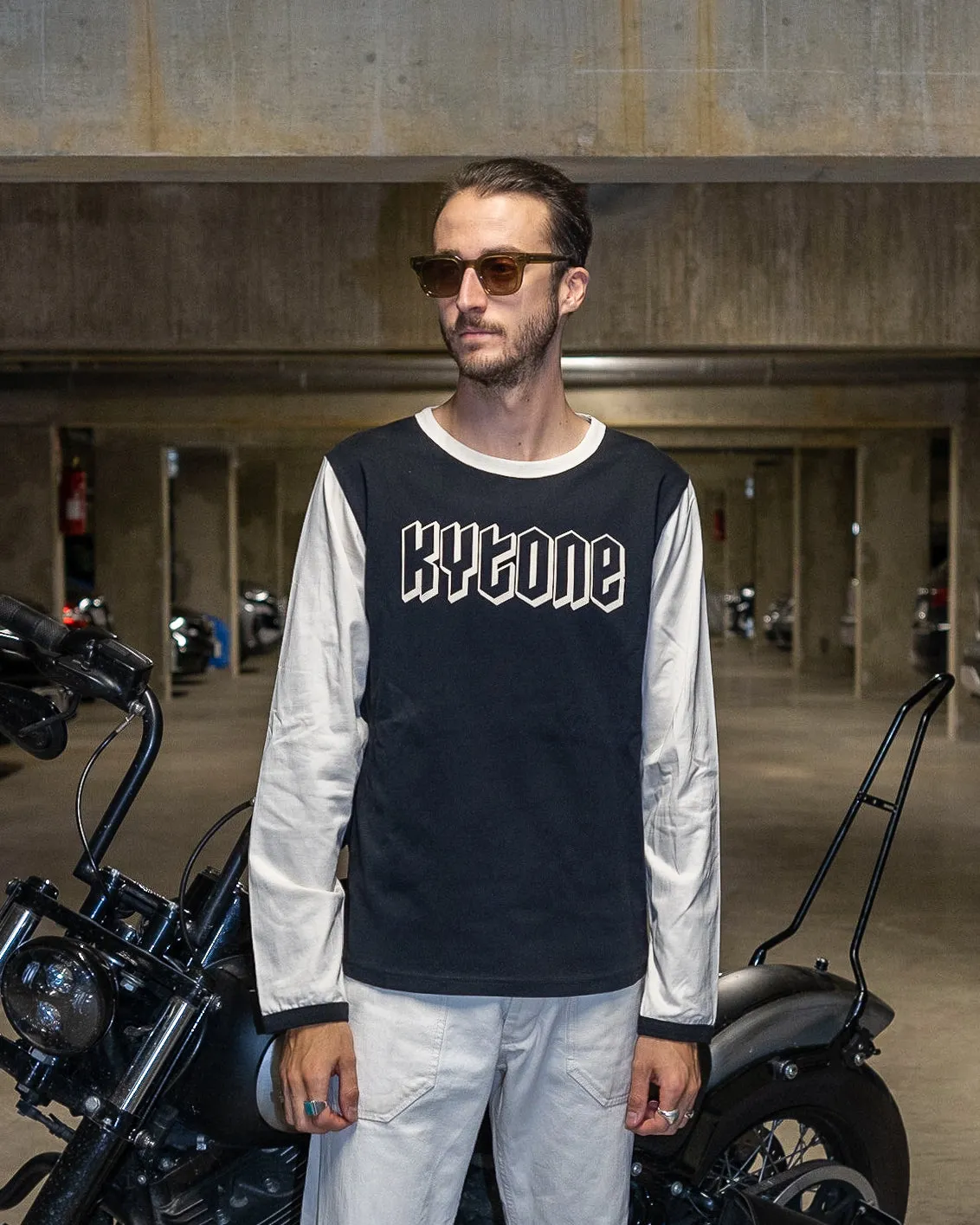 Kytone Metal Black/White LS T'Shirt
