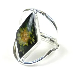 Nahua Flower Ring Size 6 Artisana