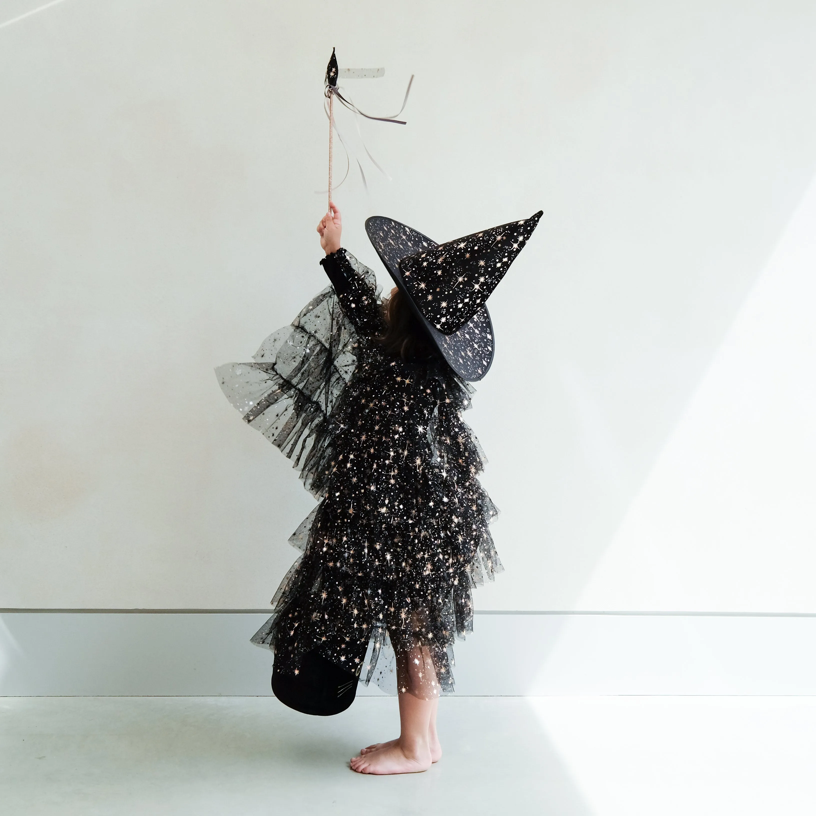 Ruffle aurora witch cape