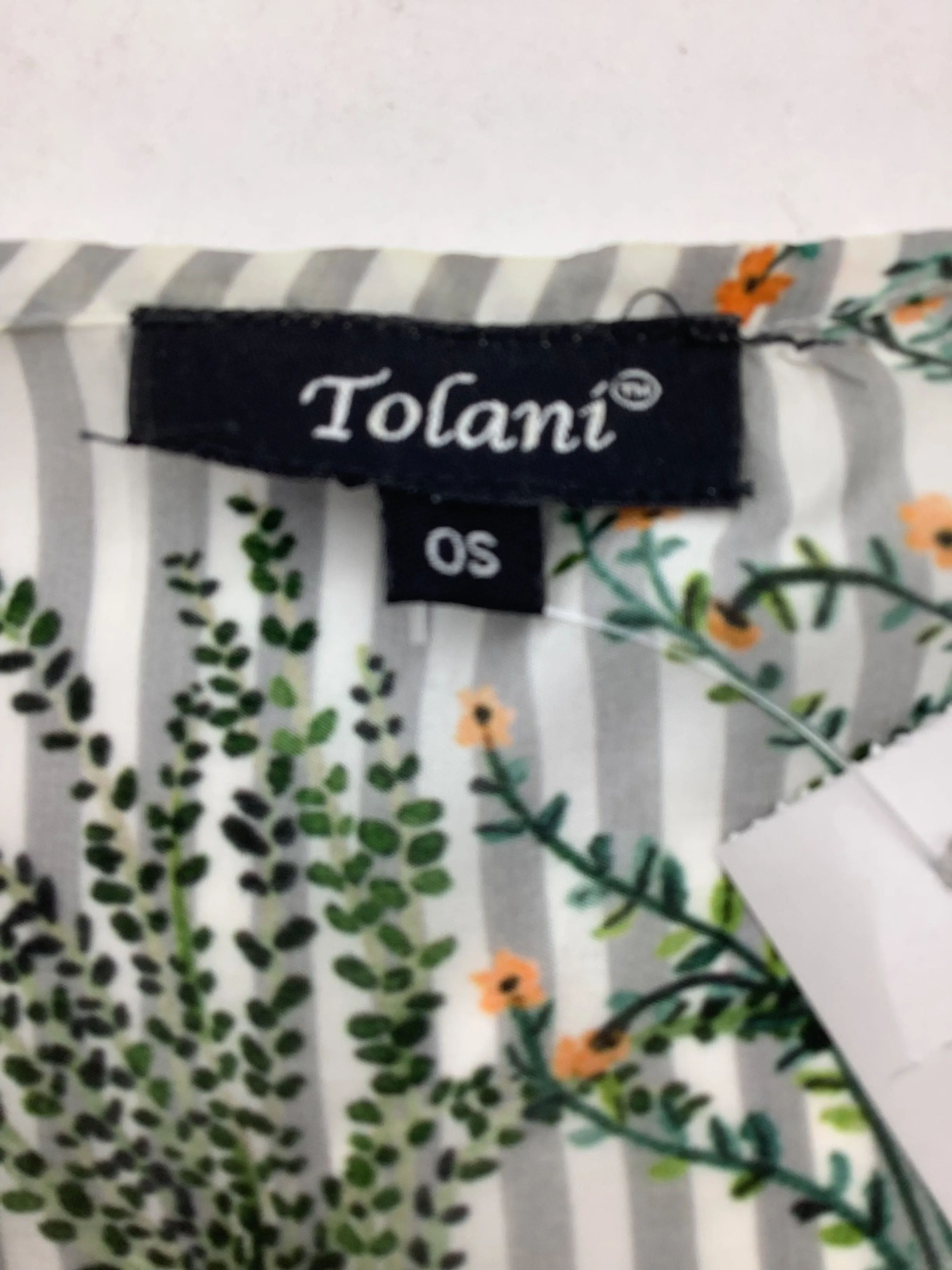 Tolani Women's Cardigan Silk Floral Print Size: OS