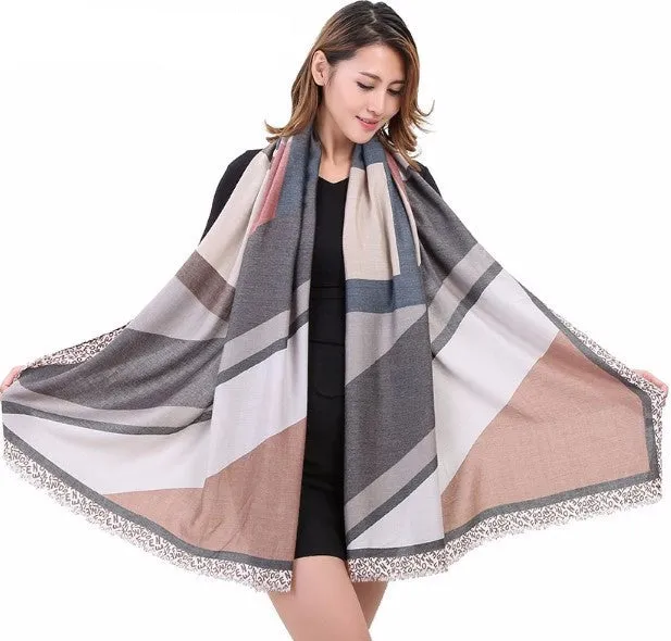 Women's Vintage Geometric Design Cotton Scarf